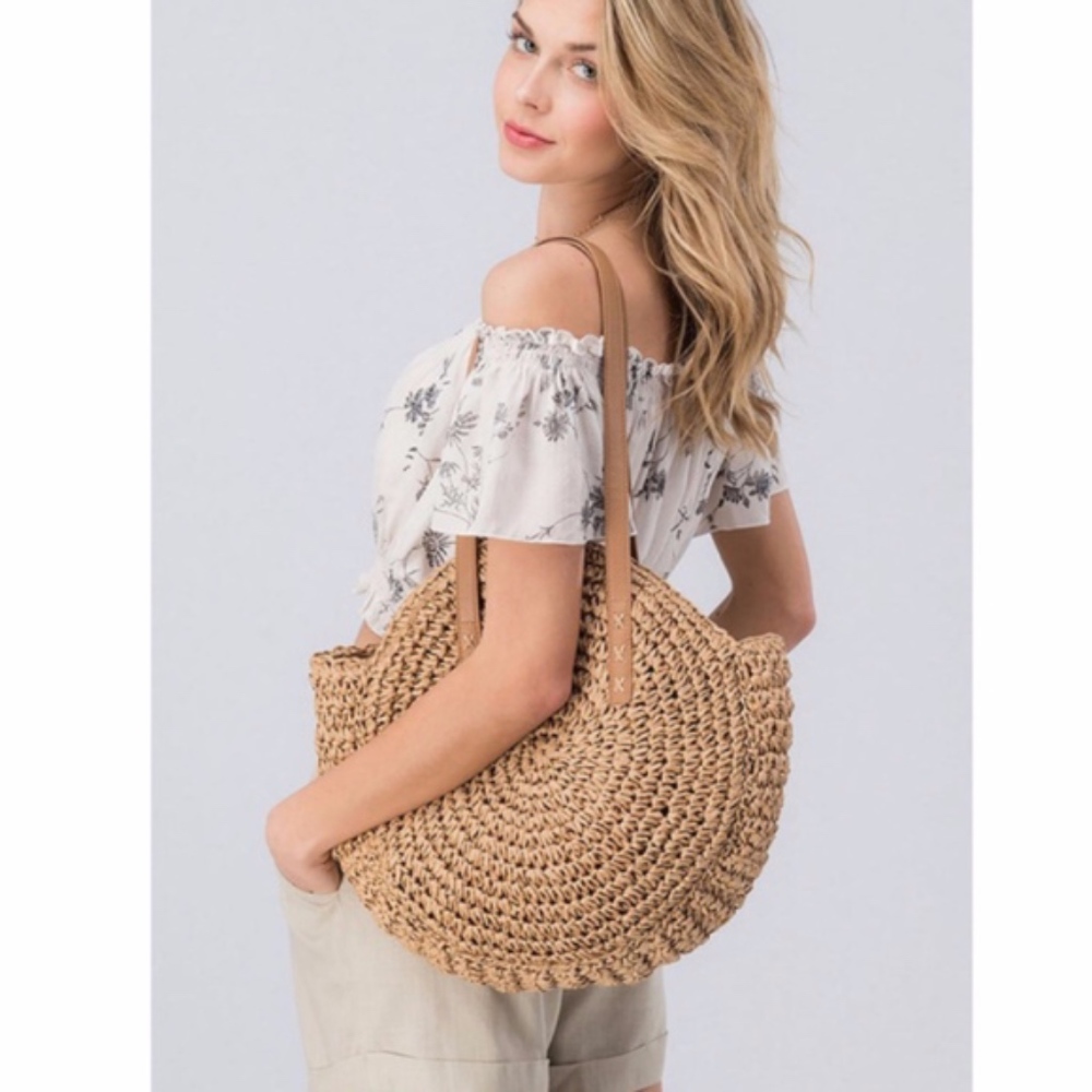 SUMMER LOVIN' Shoulder Bag    - Picture 2 of 6